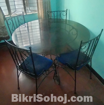 Dinning table